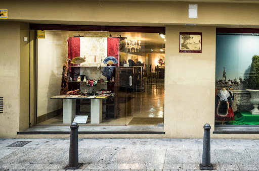 Siglo Xviii. Victoria Liceras