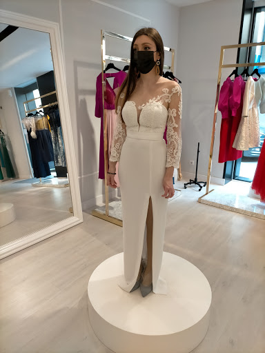Tienda de alta costura Silvia Navarro Alicante - Vestidos de Fiesta en Alicante