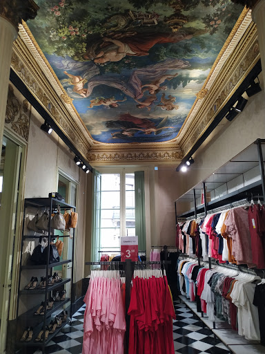Tienda de ropa Terranova en Barcelona