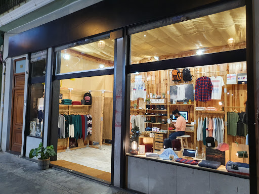 Undërwood People - Tienda de ropa en València Tienda de ropa Undërwood People València