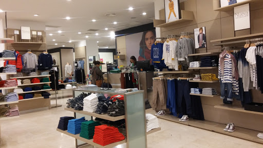 Tienda de ropa UNITED COLORS OF BENETTON en Córdoba