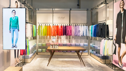 United Colors of Benetton - Tienda de ropa en Elche Tienda de ropa United Colors of Benetton Elche