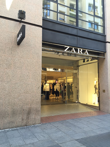 ZARA - Tienda de ropa en Córdoba Tienda de ropa ZARA Córdoba