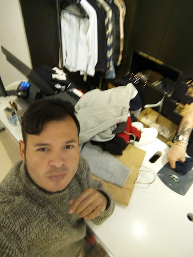Tienda de ropa ZARA en Granada
