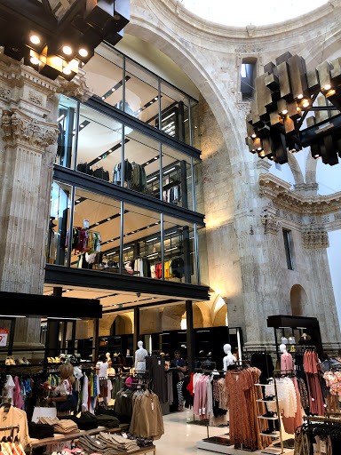 Tienda de ropa ZARA en Salamanca
