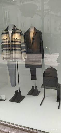 Tienda de ropa ZARA en Oviedo